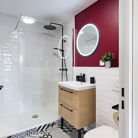 Logis - Vue Nature & Parking Prive, A10 A 5min Châtellerault