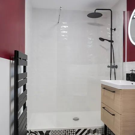 Logis - Vue Nature & Parking Prive, A10 A 5min Châtellerault