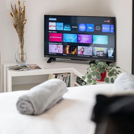 Logis - Vue Nature & Parking Prive, A10 A 5min * Châtellerault