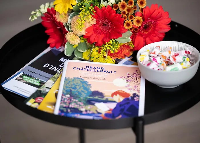 Logis à 5 Min De L'autoroute A10, Balcon&parking Privé Apartamento Châtellerault